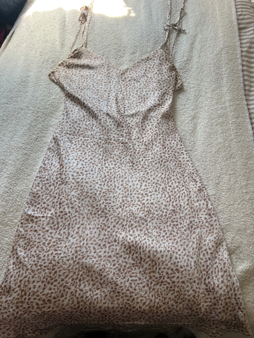 Abercrombie & Fitch Beige Leopard-Print Slip Midi Dressi